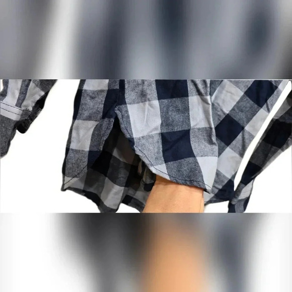 Time & Tru, Size L, Dark Blue and White Button-Down Longsleeve Shirt - Picture 8 of 13
